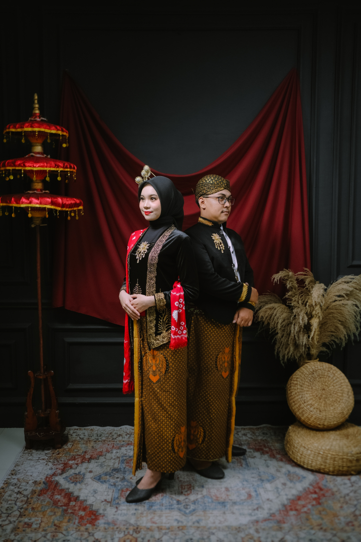 https://dianakbar.webnikah.com/dirmember/00000027/akbarrock/photo-266603-312220-l-202409300927.jpg