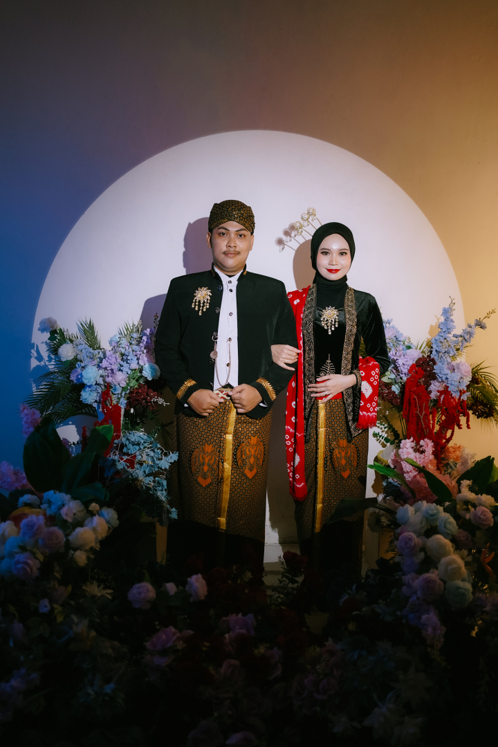 https://dianakbar.webnikah.com/dirmember/00000027/akbarrock/photo-266603-312224-l-202409300937.jpg